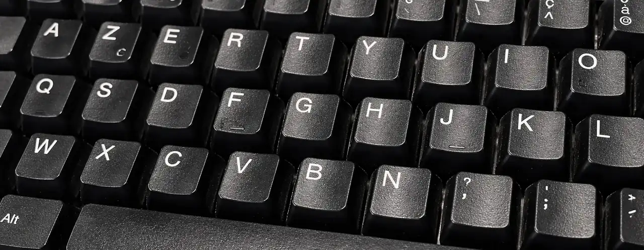 Illustration pour Raccourcis clavier indispensables pour gagner en aisance numérique